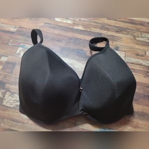 Cacique Black Bra Size 38K-has some piling, see pictures